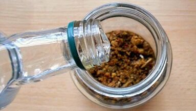 Propolis- ը եւ մեղրը `հզորությունը մեծացնելու համար
